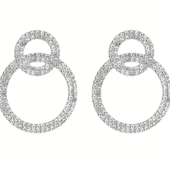 14K White Gold Plated Round Brilliant Cut Rhinestone Dangle Drop Earrings - Picture 4 of 4